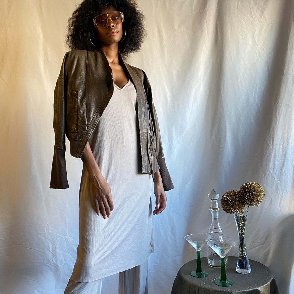 Genuine leather Olive green jacket - Picture 4 of 16